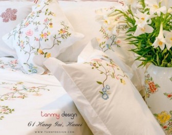 Hanoi Old Quarter Shopping Guide: The Best Authentic Handcrafted Gifts to Buy