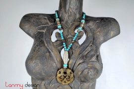  Necklace designed with jade pendant engraved with patterns and blue stone chain