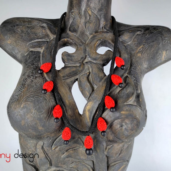 Necklace designed with cotton strap with shape of red fruits