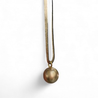 Necklace designed with the round ball pendant and the leather cord