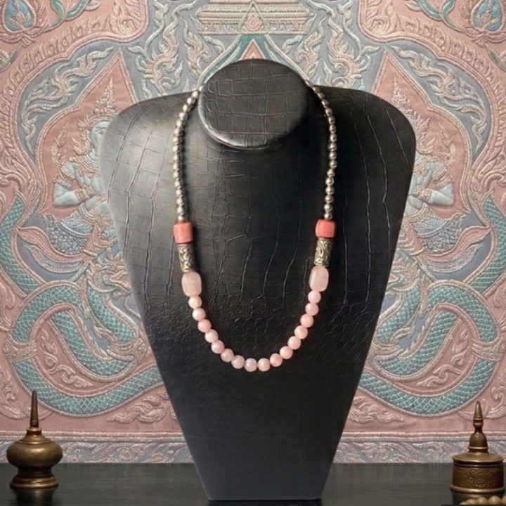 Vòng cổ thạch anh hồng, san hô, hạt resin