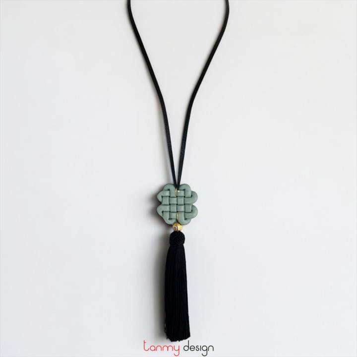 Marble pendant necklace with black tassels