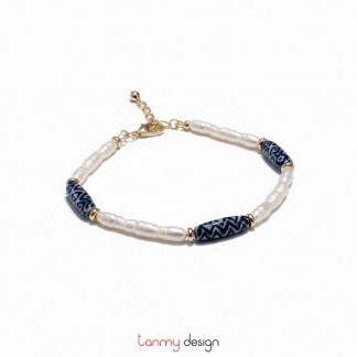 Vòng tay ngọc trai dài và sứ