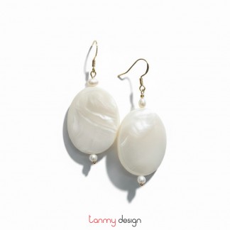 Hoa tai ngọc trai và vỏ sò elsa