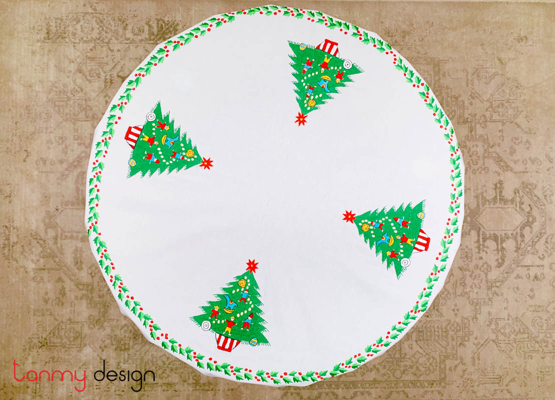 Christmas round table cloth included with 12 napkins-4 pine tree embroidery (size 230 cm)
