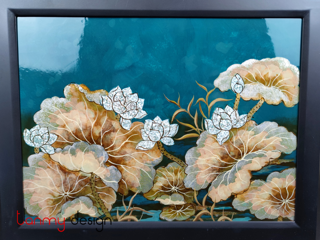 Lotus lacquer painting 30*40 cm
