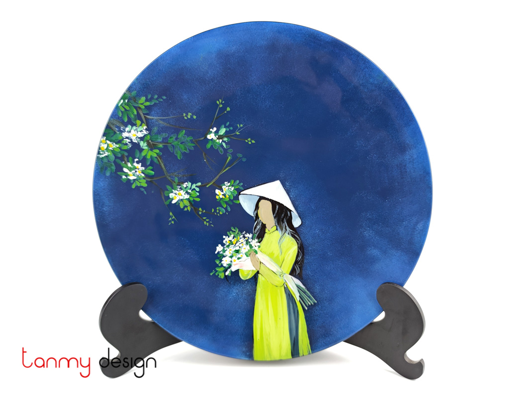Blue round lacquer dish hand-painted with the girl  included with stand 30 cm